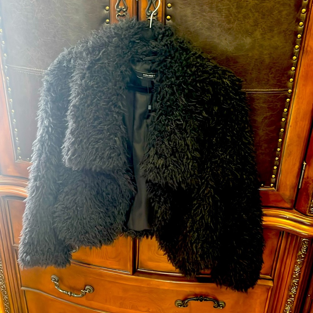 Zara fur coat with lining